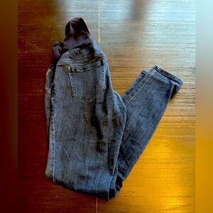 Indigo blue, blue maternity jeans.